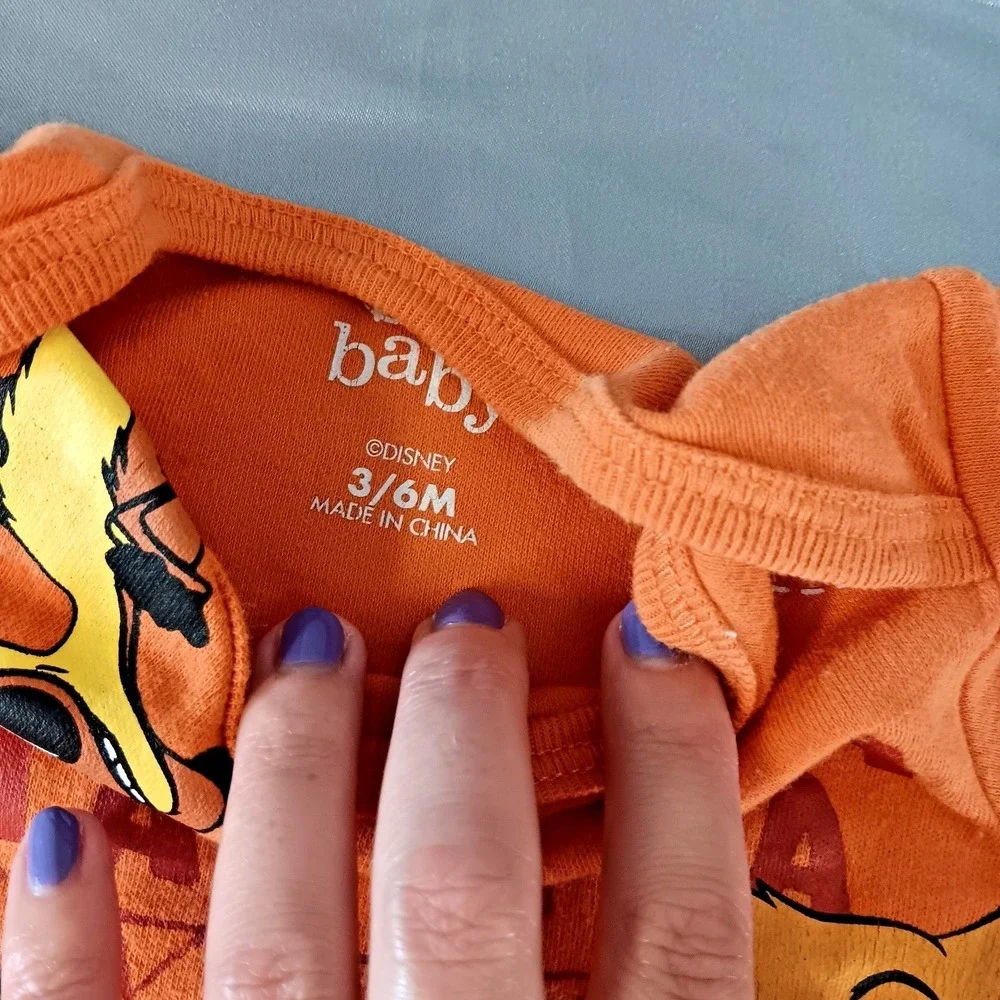 Disney Baby Lion King Bodysuit Lot 3-6M‎ Simba Pumbaa Hakuna Matata Rompers